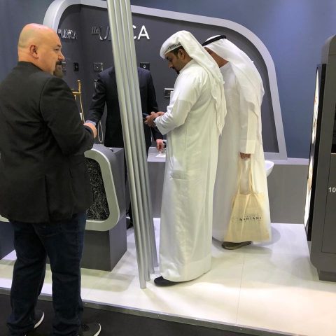 foto the BIG FIVE DUBAI 2019 stand visitatori