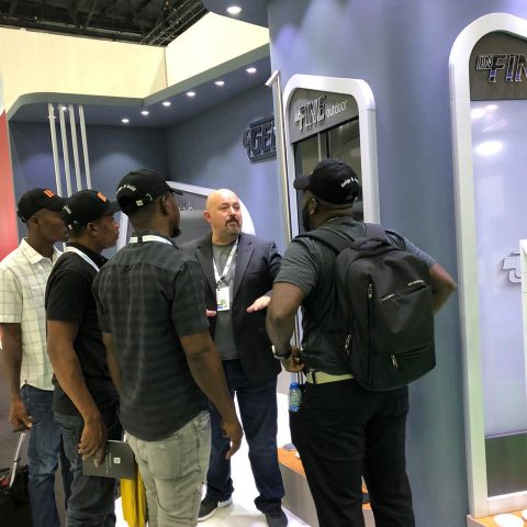 foto the BIG FIVE DUBAI 2019 stand visitatori